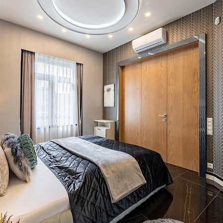 Luxury Royal Central Apartment By Prestige Homes Budapest Extérieur photo
