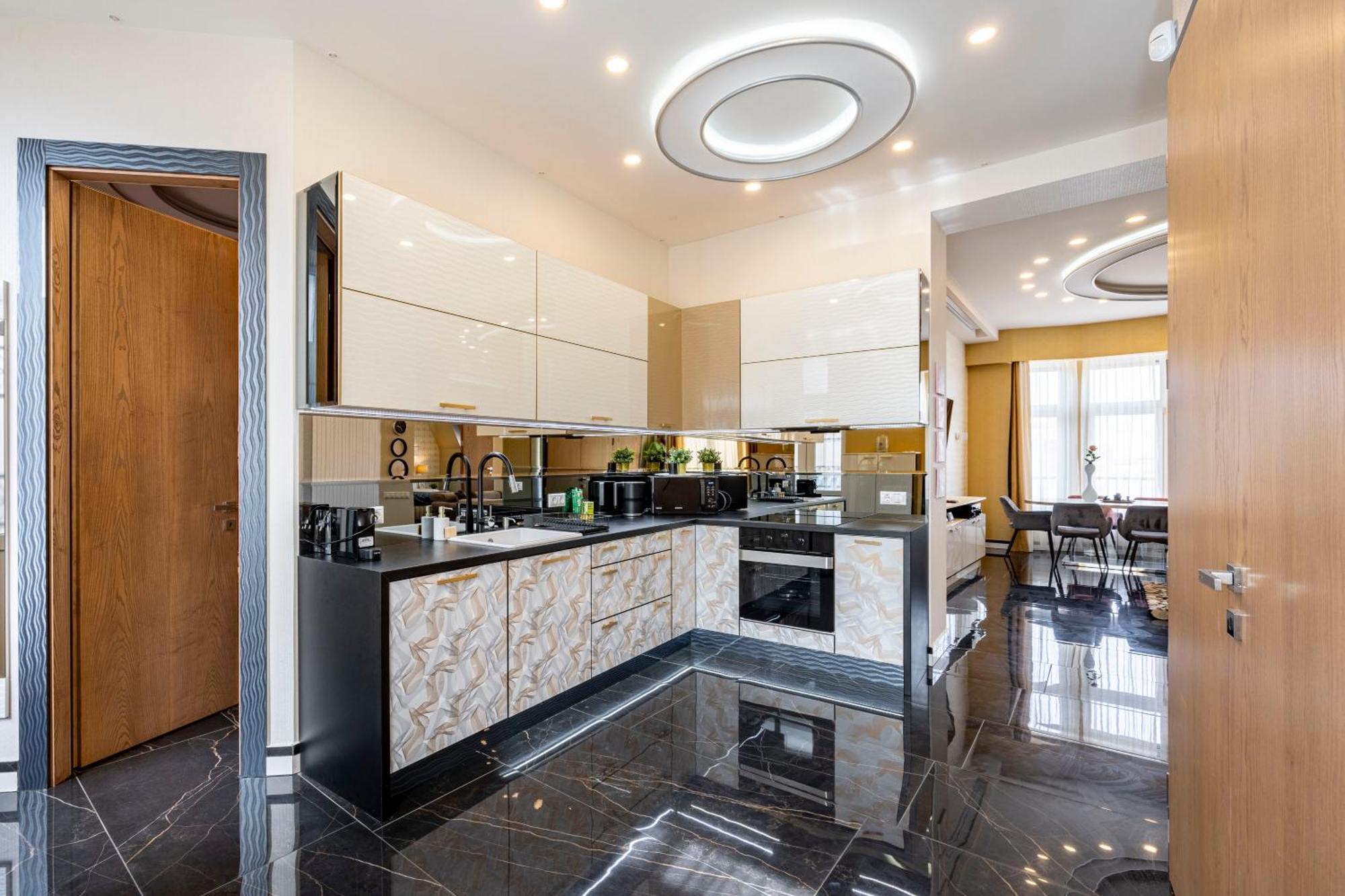 Luxury Royal Central Apartment By Prestige Homes Budapest Extérieur photo