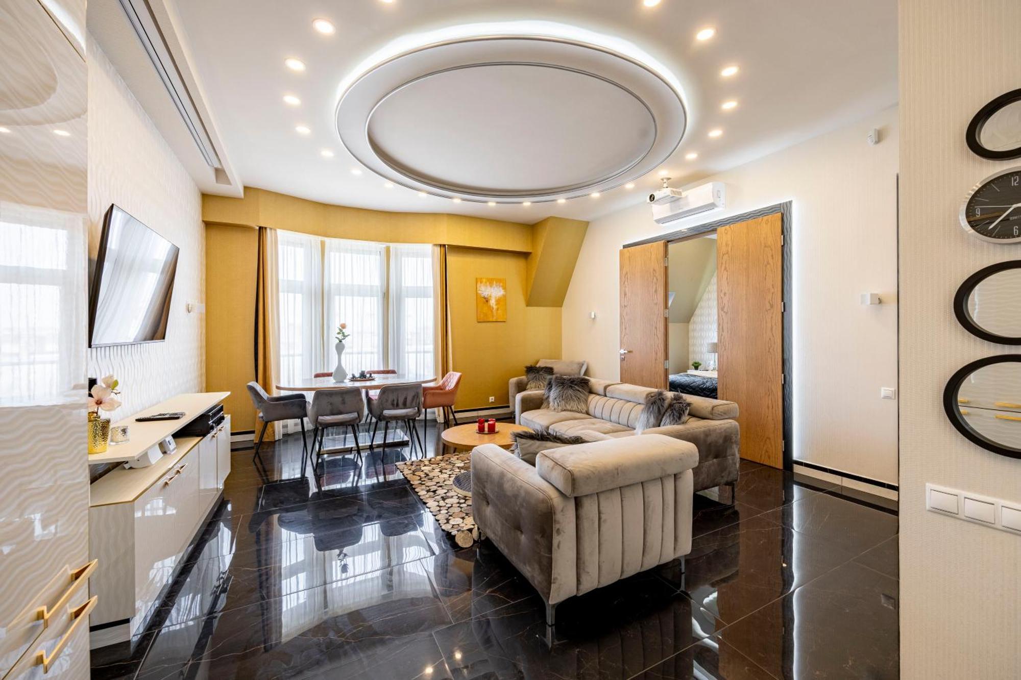 Luxury Royal Central Apartment By Prestige Homes Budapest Extérieur photo